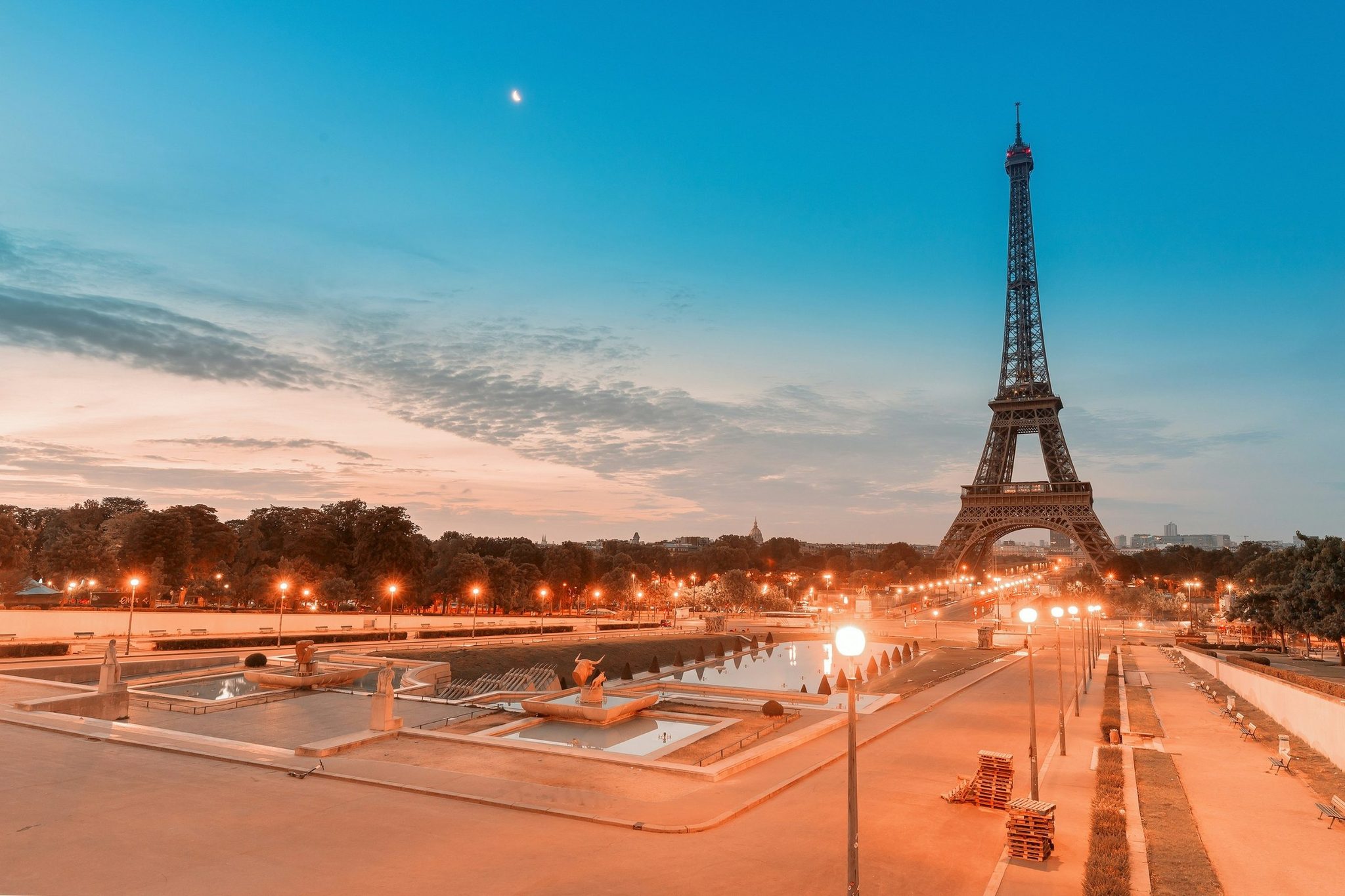 The Eiffel Tower at blue hour